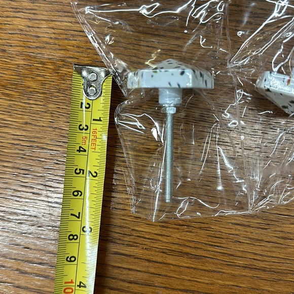 NWT, 5 quantity drawer pulls, colorful speckle, paintable. - Picture 5 of 6